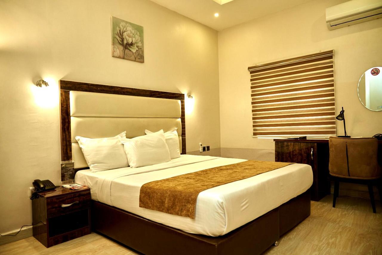 MayFair Hotel Maitama Abuja Bagian luar foto