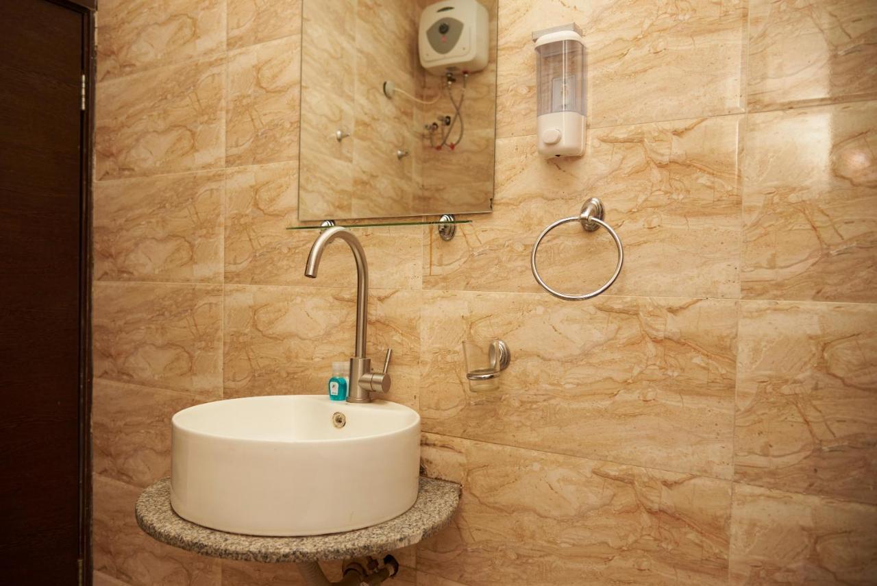 MayFair Hotel Maitama Abuja Bagian luar foto