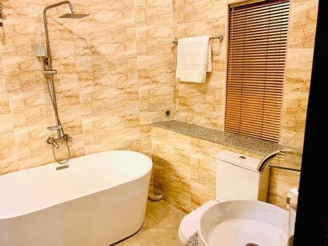 MayFair Hotel Maitama Abuja Bagian luar foto